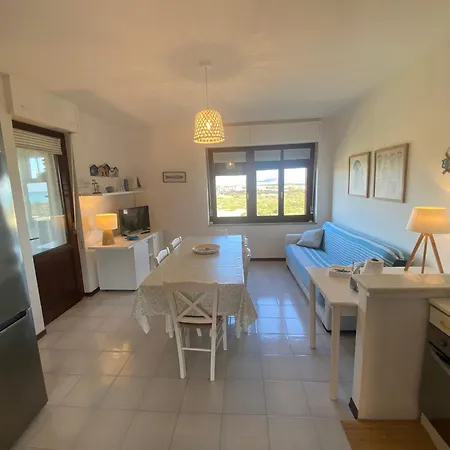 Casa Con Giardino, Vista Mare, Wi-fi E Aria Condizionata Lägenhet Stintino