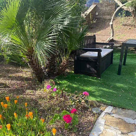 Casa Con Giardino, Wi-fi E Aria Condizionata Vicino Pelosa Lejlighed