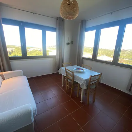 Casa Con Vista Mare, Giardino, Wi-fi E Aria Condizionata * Stintino