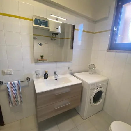 Casa Con Vista Mare, Giardino, Wi-fi E Aria Condizionata Apartment
