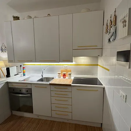 Casa Con Giardino, Wi-fi E Aria Condizionata Vicino Pelosa Stintino