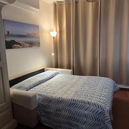 Casa Con Giardino, Vista Mare, Wi-fi E Aria Condizionata * Stintino