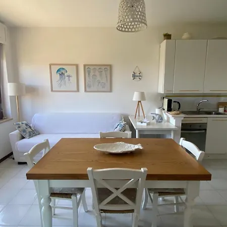 Apartamento Casa Con Giardino, Wi-fi E Aria Condizionata Vicino Pelosa *