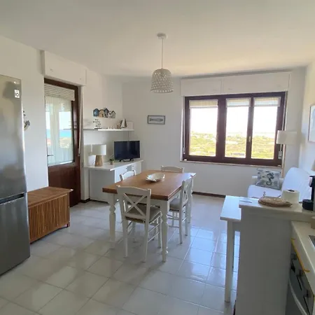 Casa Con Giardino, Wi-fi E Aria Condizionata Vicino Pelosa Stintino