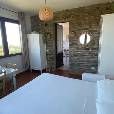 Apartamento Casa Con Giardino, Wi-fi E Aria Condizionata Vicino Pelosa