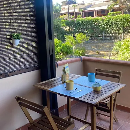 Apartamento Casa Con Giardino, Wi-fi E Aria Condizionata Vicino Pelosa *